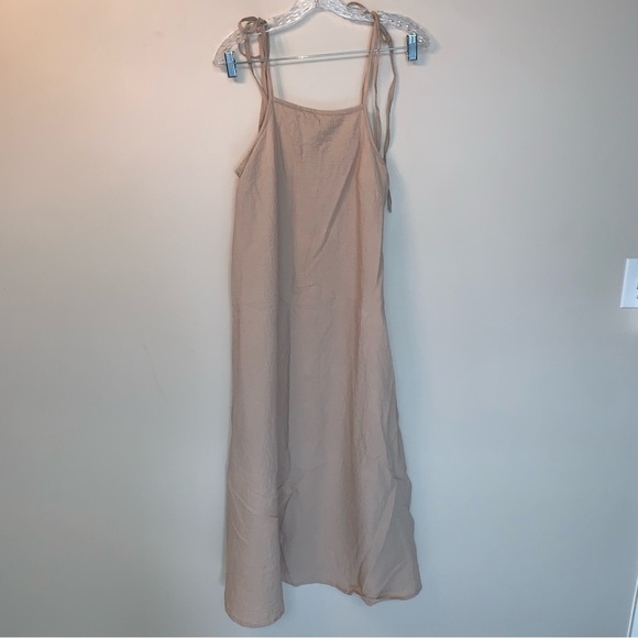 KOTN Seersucker Dress in Desert S - Picture 6 of 13